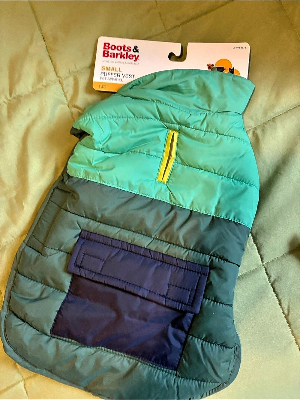 Boots & Barkley Puffer Pet Vest Small Green & Blue
